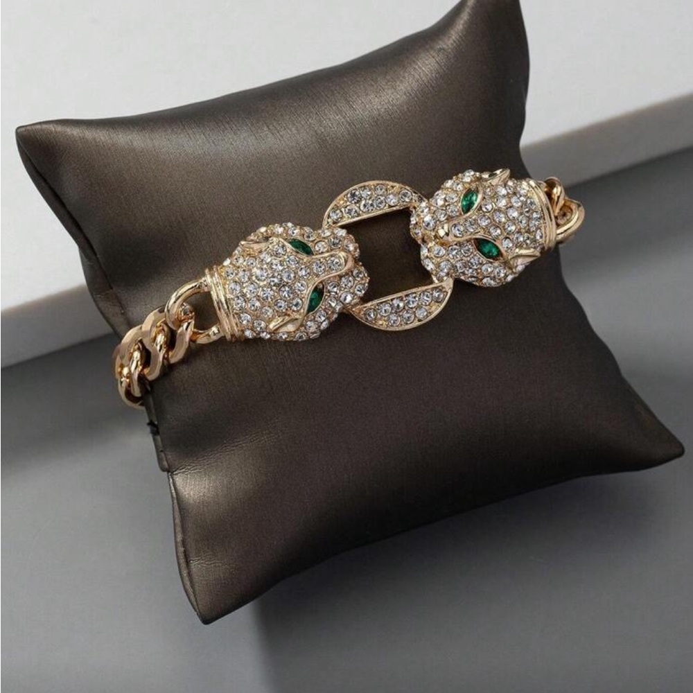 Elegant Double Head Gold Panther Bracelet nwt - Picture 2 of 6